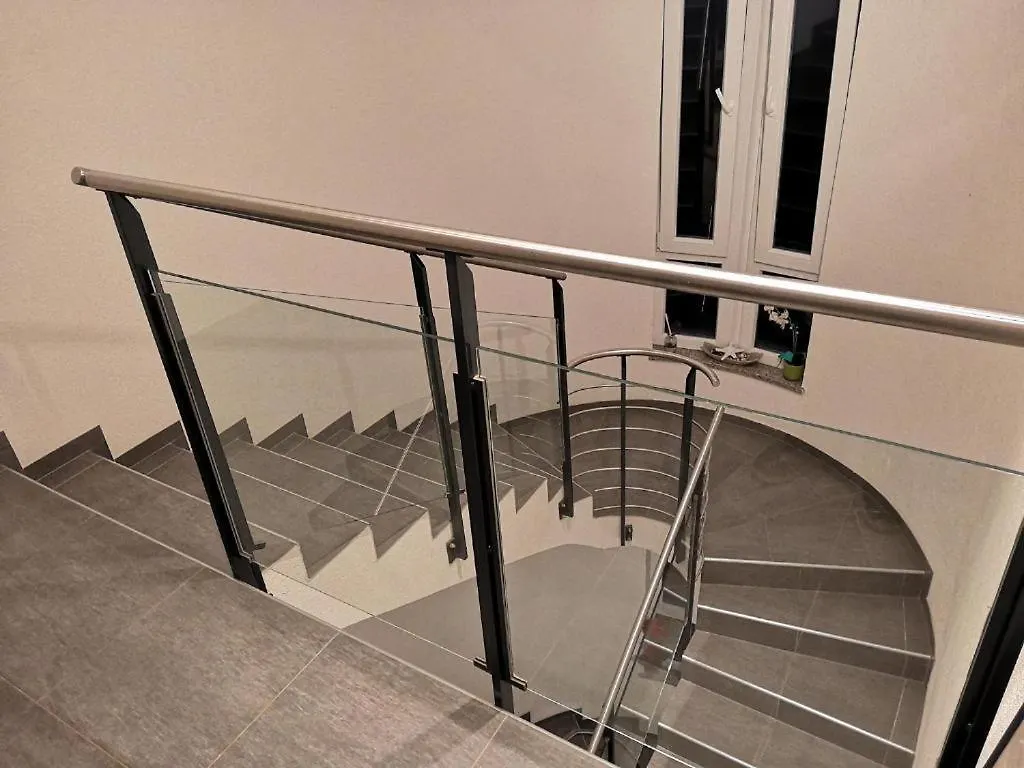 Markovic Apartments 梅杜林