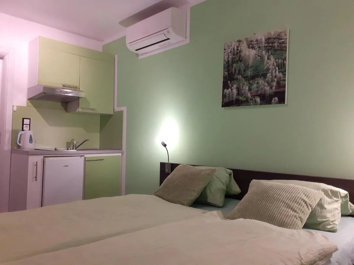 Markovic Apartments 梅杜林